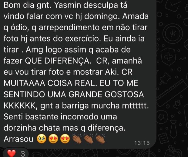 Mensagem de uma aluna no grupo do desafio, contando que a barriga desinchou muito depois do treino